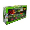Трактор със три ремаркета за отглеждане на култури зелен
