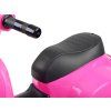 Dětská elektrická motorka skútr Vespa bílá05