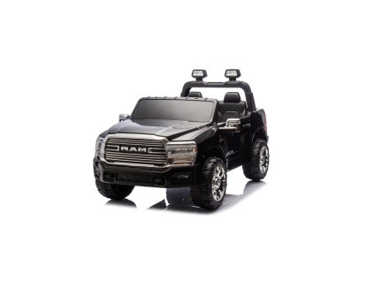 pojazd ram 3500 czarny (10)