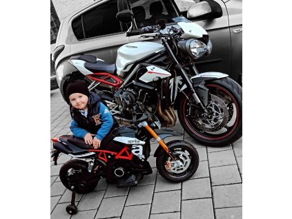 pol pl Pojazd na Akumulator Aprilia A007 Czarny 4796 3