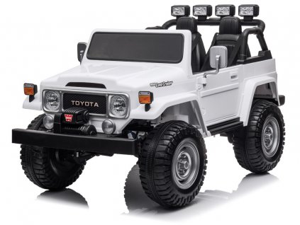 Elektrické autíčko Toyota Land Cruiser 4x100W 24V bílé01