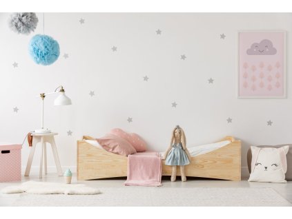 BOX 3 Dřevěná dětská postel (Dimezije 100 x 170 cm)