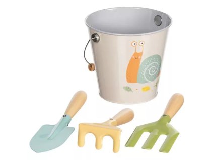 240615 zahradni kyblik s naradim