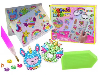 Készlet barkácskészítéshez gyémántokkal, különböző mintákkal, színes matricákkal