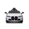 Elektromos BMW M4 fehér autó