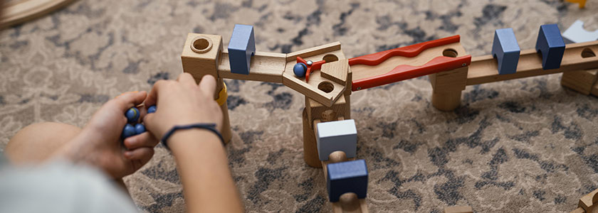 Magnetické Stavebnice a Kuličkové Dráhy