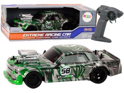 Auto radiocomandato RC 1:16 con ruote in gomma drift verde