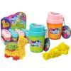 Palline di polistirolo squishy gialle in bicchiere