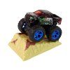 Metalinis Monster Truck automobilis su rampu