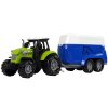 Traktor s přívěsem pro koně zelený