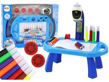 212938 projektor na kresleni s modrym stoleckem