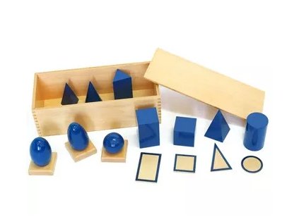 234804 geometricka tlesa s podstavci a krabici