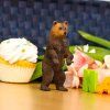 237417 1 medved grizzly