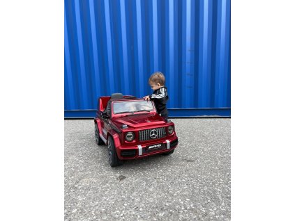 Elektrické autíčko Mercedes G63 AMG lakované červené