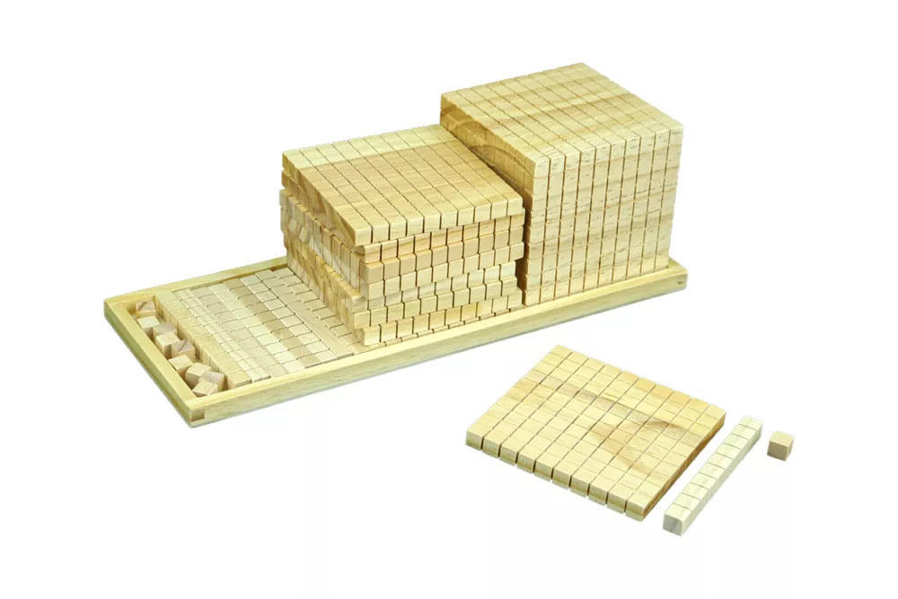 Moyo Montessori Moyo Montessori Drevená desiatková sústava