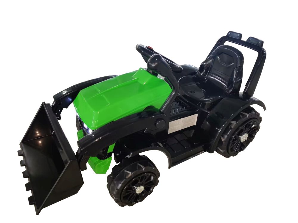 Detský elektrický traktor s radlicou zelený