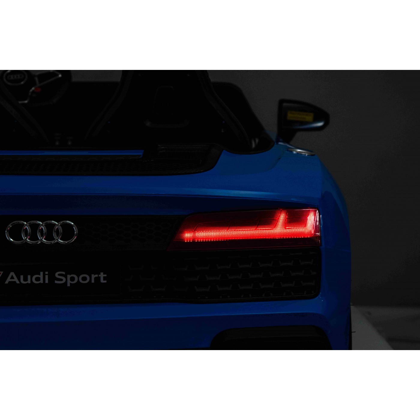 mamido Elektrické autíčko Audi Spyder R8 LIFT 400W 24V modré