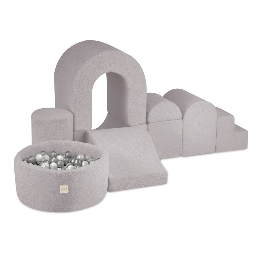 PLUSH NEST PLUSH NEST Hrací hrad s bazénom a 150 loptičkami sivý baranček