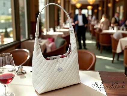 Messenger creation 471FF62F 2BC4 4DB2 8E2C EE83143AEAAE