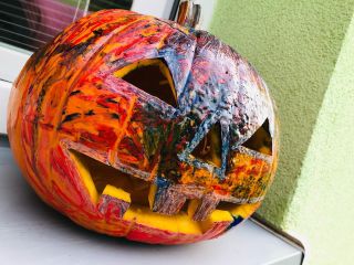 Halloween 🎃🎃🎃 @mamipa.cz @kwikstixpaint #halloween #dyne #barevnadyne #pumpkin #sdetmi #malujemesdetmi #kwikstix...