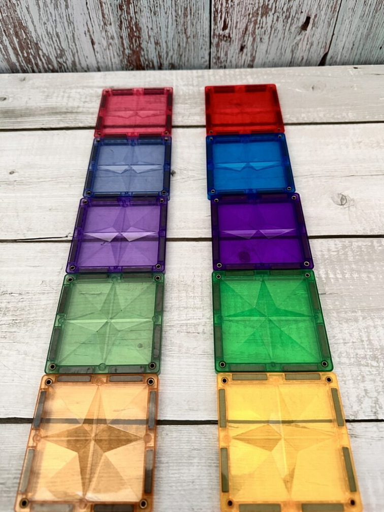 Vlevo pastel, vpravo duha