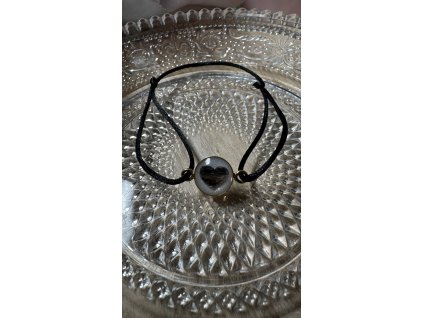 Stříbrný pozlacený náramek s provázkovým vázáním, m. mlékem nebo vlásky, srstí