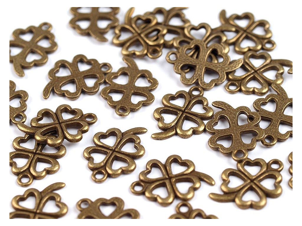 Přívěsek čtyřlístek 15x21 mm (Balení 5 ks, Varianta 1 platina s patinou)