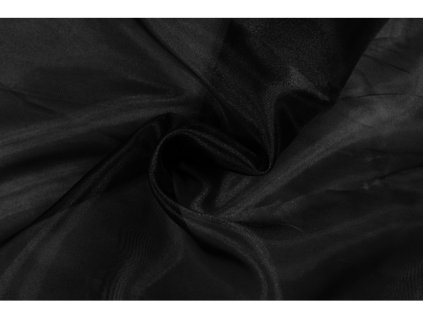 černá organza