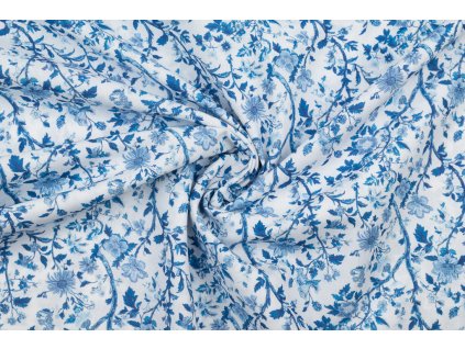 Bavlněné plátno modré plazivé květiny na bílé