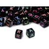 Plastové korálky s písmeny kostka 8x8 mm (Balení 25 ks, Varianta mix)