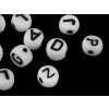 Skleněné korálky s písmeny placička Ø6 mm (Balení 40 ks, Varianta mix)