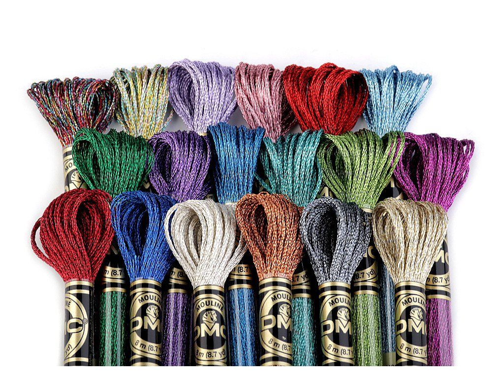 Vyšívací příze DMC Mouliné Light Effects (Balení 1 ks, Varianta E130 Multicolored)