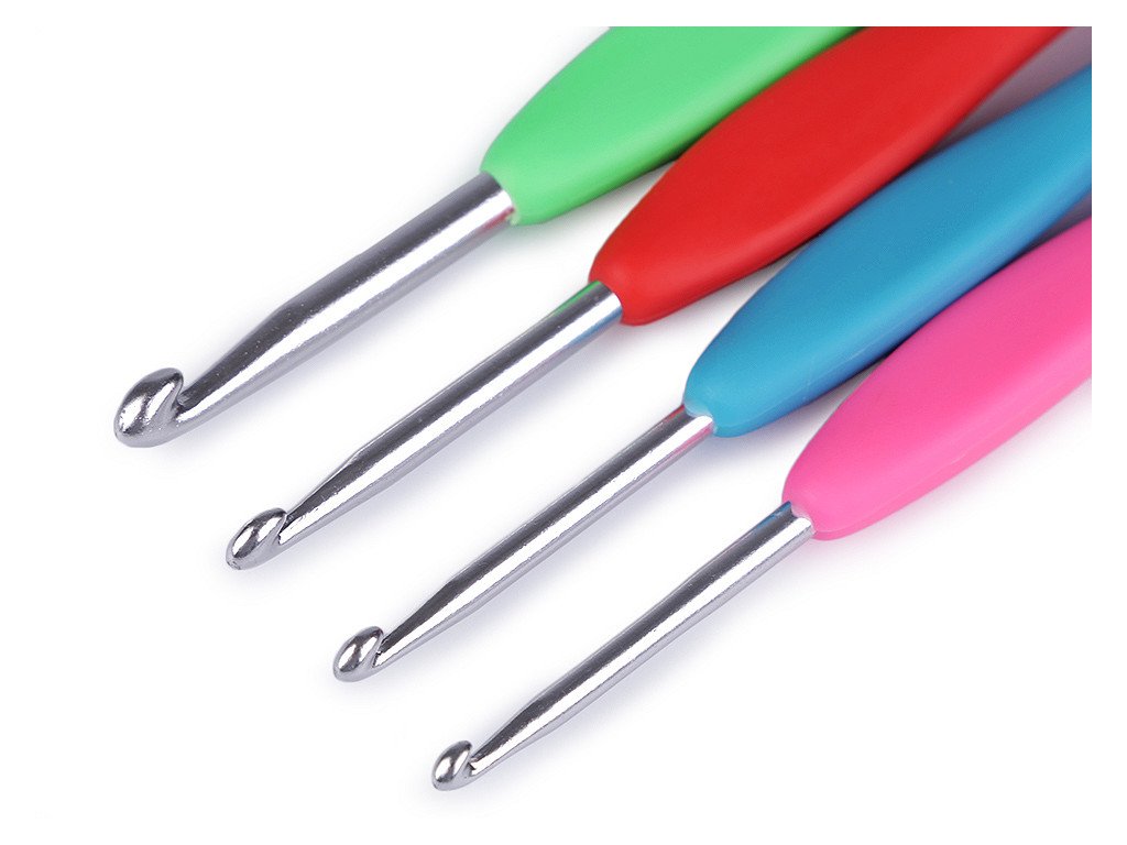 Háčik na hačkovanie so silikónovou rukoväťou veľ. 2-6 (Balenie 1 ks, Variant 3 (4 mm) náhodná farba)