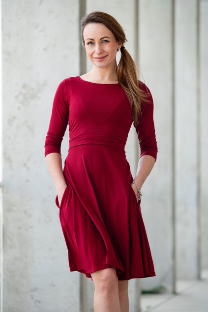 Celoroční kojicí šaty Amalie s kapsami VÍNOVÉ (Velikost L)