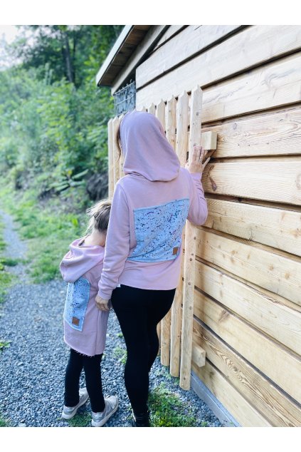 BFE0354F 9328 4E4B 9165 78EE2F53DAE2