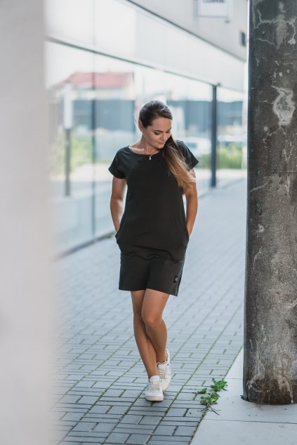 Úpletové šaty s kapsami ARMY kojicí (VELIKOST 34)