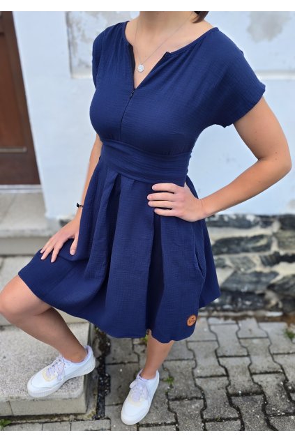 Mušelínové šaty KATE s kapsami NAVY kojicí (VELIKOST 34)