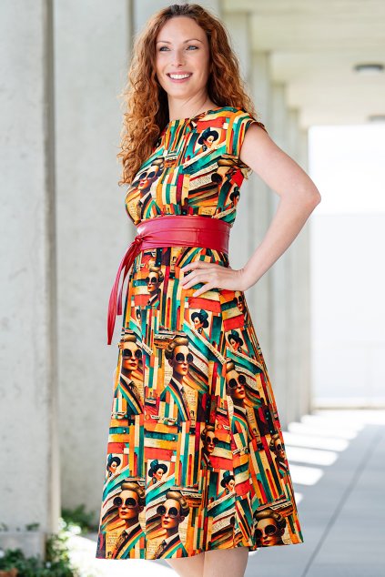 NEkojicí šaty Joanne BIOBAVLNA Retro Muse (Velikost M)