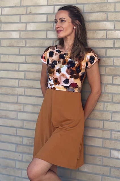 Kojicí šaty Amalie Golden Bloom (Velikost L)