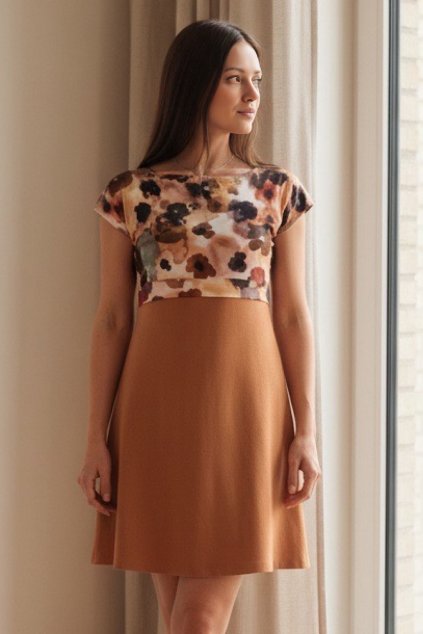 Adaptivní šaty SKATER Golden Bloom (Velikost L)