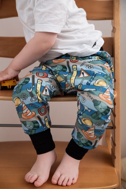 BAGGY NÁŘADÍ VEL. 98/104 (Velikost 98/104)