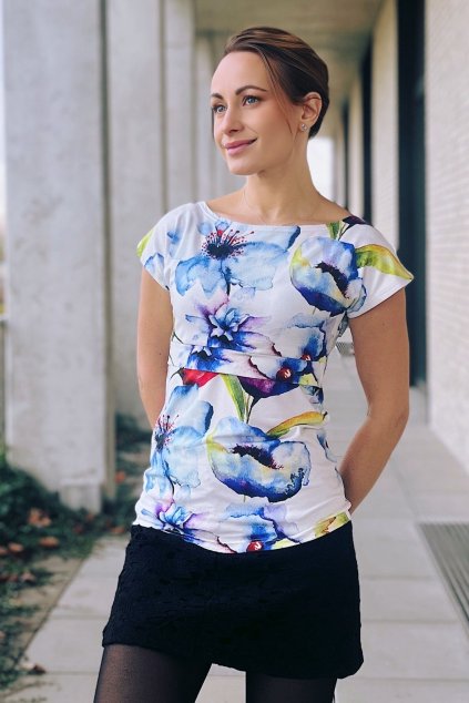 Kojicí tričko Sofia VISKÓZA watercolor flowers (Velikost L)
