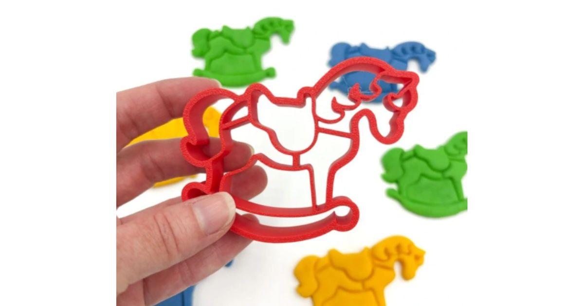 eco-vykrajovatko-houpaci-konik