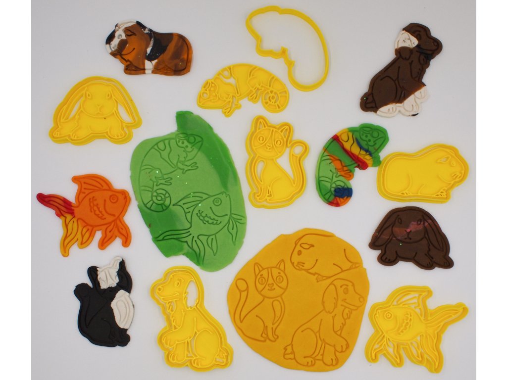 420 420 vykrajovatka doma ci mazlicci 1