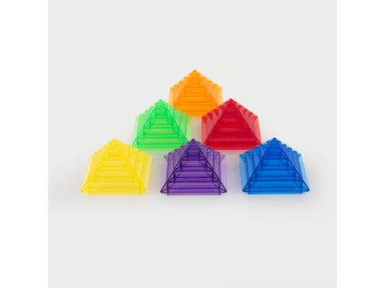 6258 barevne prusvitne pyramidy 01