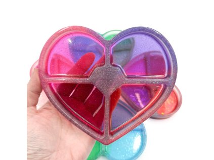 tridici tacek srdce z prysky