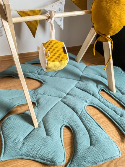 Mušelínová hrací podložka Monstera