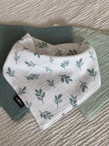 Sada mušelínových slintáčků zelené lístky