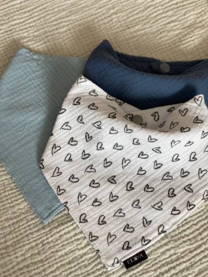 Sada mušelínových slintáčků Srdíčka modrá