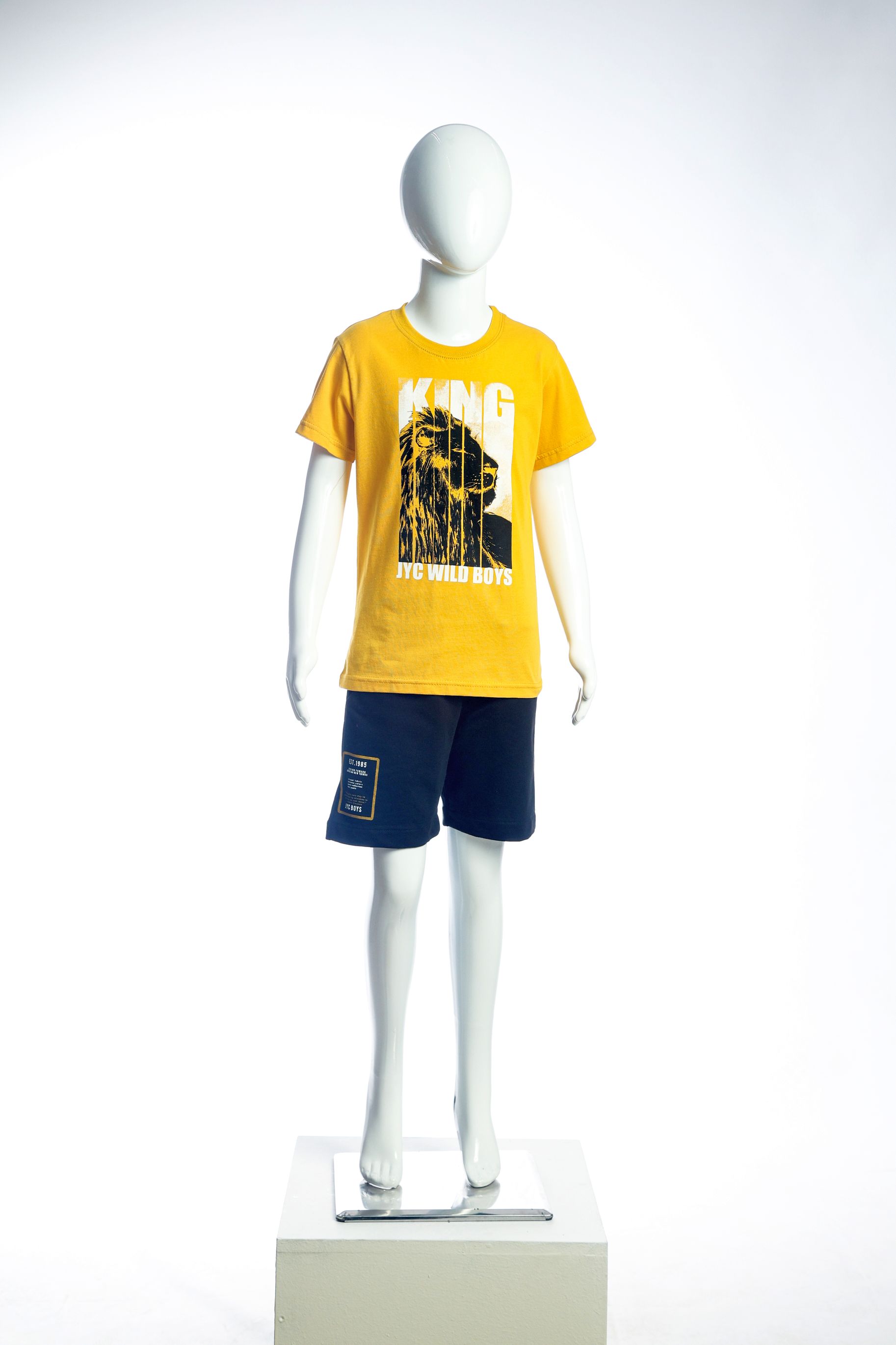 Chlapecká souprava "KING"/Černá, žlutá Barva: Žlutá, Velikost: vel. 6 (114/120 cm)